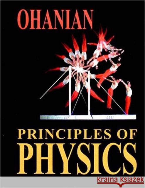 Principles of Physics Hans C. Ohanian 9780393957730 W. W. Norton & Company - książka