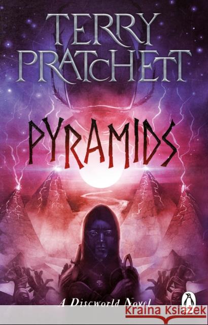 Pyramids: (Discworld Novel 7) Terry Pratchett 9781804990551 Transworld Publishers Ltd - książka
