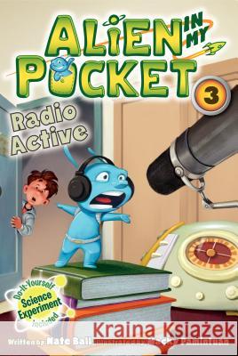 Radio Active Nate Ball Macky Pamintuan 9780062216274 HarperCollins - książka