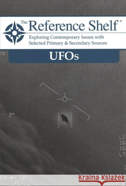 Reference Shelf: UFOs HW Wilson 9781637002919 Grey House Publishing Inc - książka