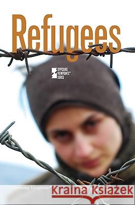 Refugees Margaret Haerens 9780737742251 Cengage Gale - książka