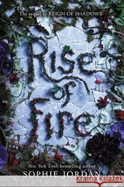 Rise of Fire Sophie Jordan 9780062377685 Harper Teen - książka
