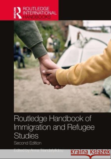 Routledge Handbook of Immigration and Refugee Studies  9781032046983 Taylor & Francis Ltd - książka