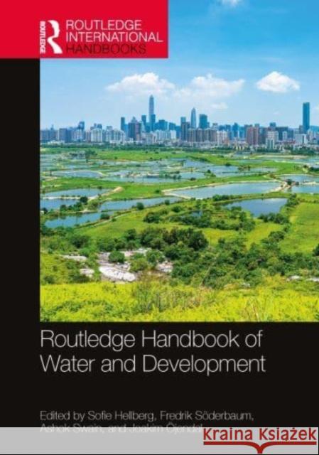 Routledge Handbook on Water and Development  9780367558765 Taylor & Francis Ltd - książka