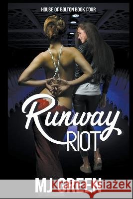 Runway Riot Mj Green   9798215404355 Naomiaoki - książka