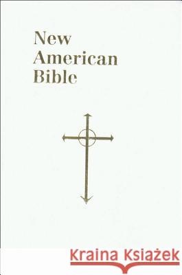 Saint Joseph Personal Size Bible-Nabre Catholic Book Publishing Co 9780899425511 Catholic Book Publishing Company - książka