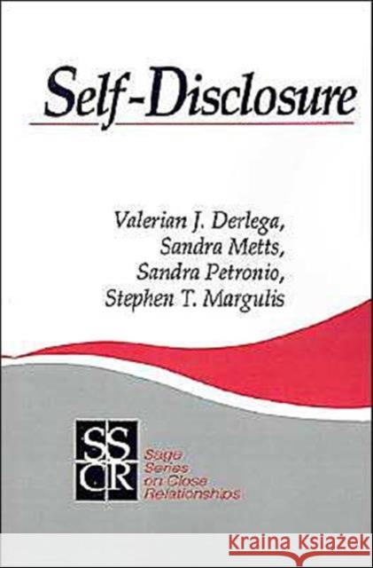 Self-Disclosure Valerian J. Derlega Stephen T. Margulis Clyde Hendrick 9780803939554 Sage Publications - książka