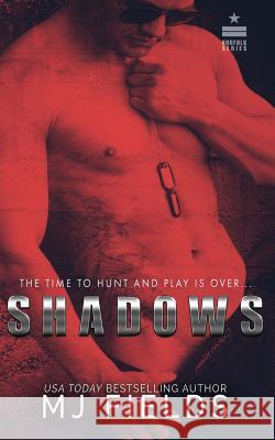 Shadows Mj Fields 9781540808028 Createspace Independent Publishing Platform - książka