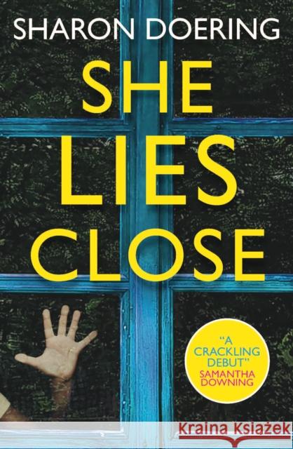 She Lies Close Sharon Doering 9781789094190 Titan Books Ltd - książka