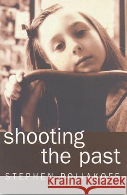 Shooting the Past Stephen Poliakoff 9780413731401  - książka