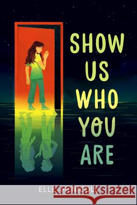 Show Us Who You Are Elle McNicoll 9780593562994 Crown Books for Young Readers - książka