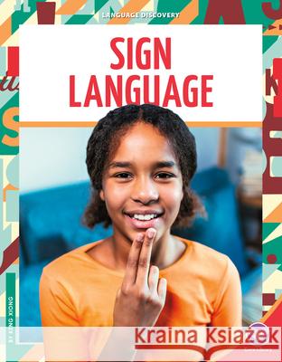 Sign Language Keng Xiong 9781098298418 Core Library - książka