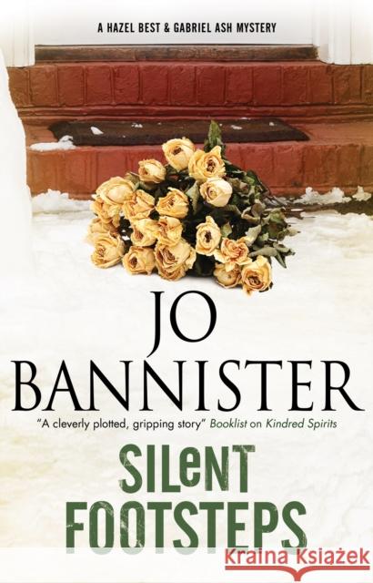 Silent Footsteps Jo Bannister 9781847519849 Canongate Books - książka