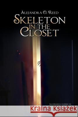 Skeleton in the Closet Alejandra O Reed 9781453510186 Xlibris - książka