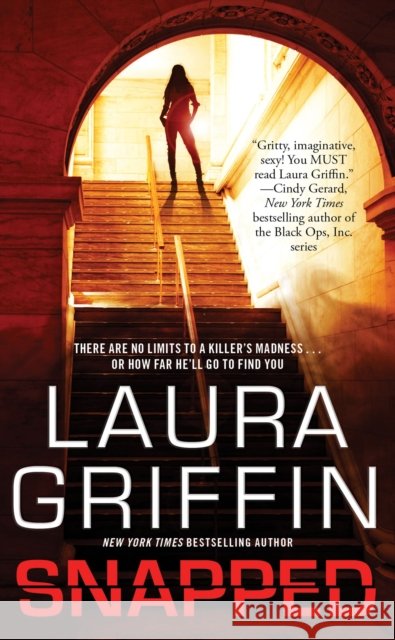 Snapped Griffin, Laura 9781451617368 Pocket Star Books - książka