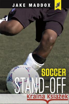 Soccer Stand-Off Jake Maddox 9781496539878 Stone Arch Books - książka