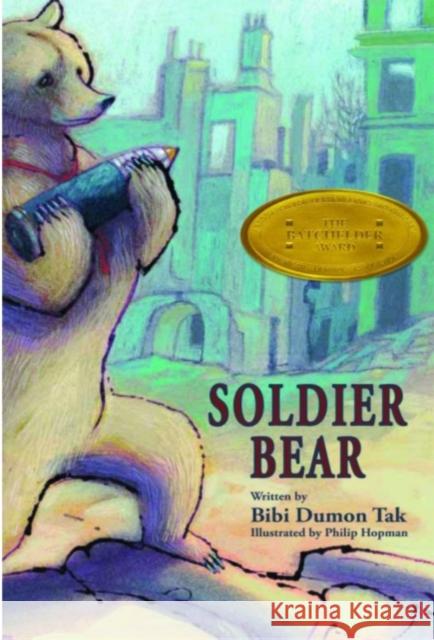 Soldier Bear Bibi Dumon Tak 9780802854360 Eerdmans Books for Young Readers - książka