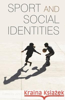 Sport and Social Identities John Harris 9780230535282  - książka