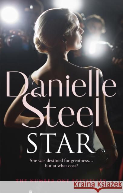 Star: An epic, unputdownable read from the worldwide bestseller Danielle Steel 9780751584776 Little, Brown Book Group - książka