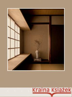 Stillness: An Exploration of Japanese Aesthetics in Architecture and Design  9783967041583 Gestalten - książka