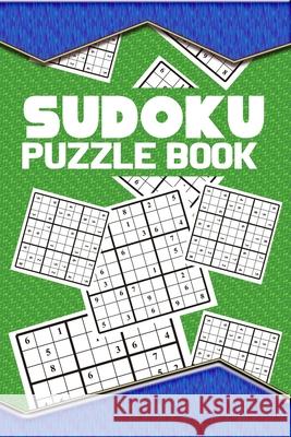Sudoku Puzzle Book: Best sudoku puzzle to spend time being a sudoku master. Best gift idea for your mom and dad. Soul Books 9781086861716 Independently Published - książka