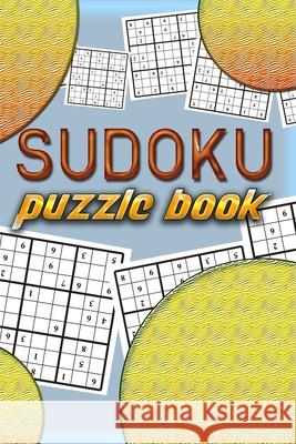Sudoku Puzzle Book: Best sudoku puzzle to spend time being a sudoku master. Best gift idea for your mom and dad. Soul Books 9781086866698 Independently Published - książka