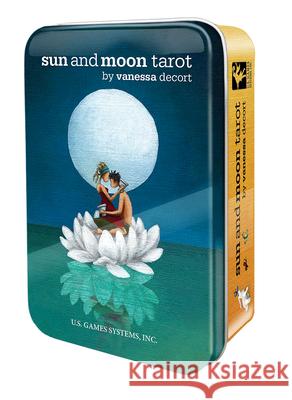 Sun and Moon in a Tin Vanessa Decort 9781572818538 U.S. Games Systems - książka