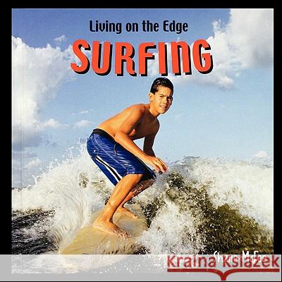 Surfing Shane McFee 9781435838376 PowerKids Press - książka