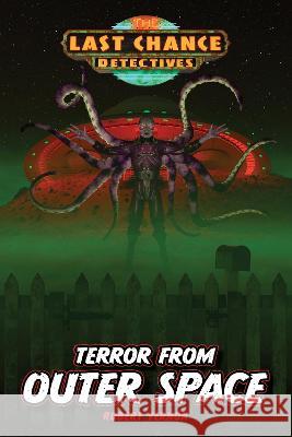 Terror from Outer Space Robert Vernon 9781646070480 Focus on the Family Publishing - książka