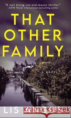 That Other Family Lis Angus 9784824135902 Next Chapter - książka