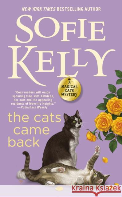 The Cats Came Back Sofie Kelly 9780399585609 Berkley Books - książka