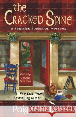 The Cracked Spine Paige Shelton 9781250428592 Minotaur Books - książka