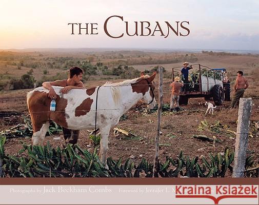 The Cubans  9780984243204 Not Avail - książka