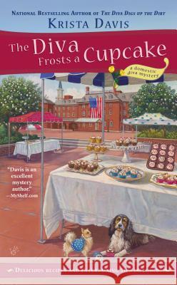 The Diva Frosts a Cupcake Krista Davis 9780425258132 Berkley - książka