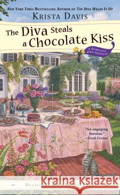 The Diva Steals a Chocolate Kiss Krista Davis 9780425258156 Berkley Books - książka