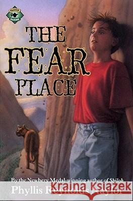 The Fear Place Phyllis Reynolds Naylor 9780689804427 Aladdin Paperbacks - książka