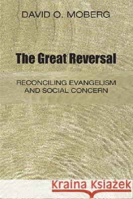 The Great Reversal David O. Moberg 9781556351242 Wipf & Stock Publishers - książka
