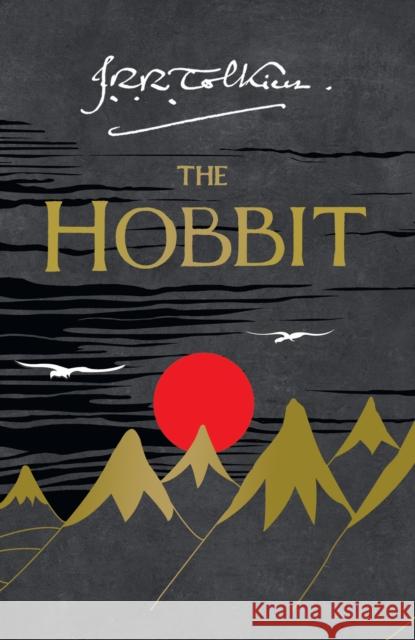 The Hobbit J R R Tolkien 9780261103344 HarperCollins Publishers - książka