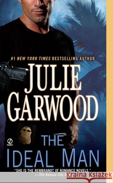 The Ideal Man Julie Garwood 9780451235138 Penguin Putnam Inc - książka