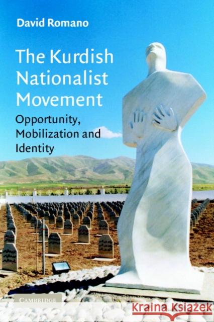 The Kurdish Nationalist Movement: Opportunity, Mobilization and Identity David Romano (Thomas G. Strong Professor of Middle East Politics) 9780521684262 Cambridge University Press - książka