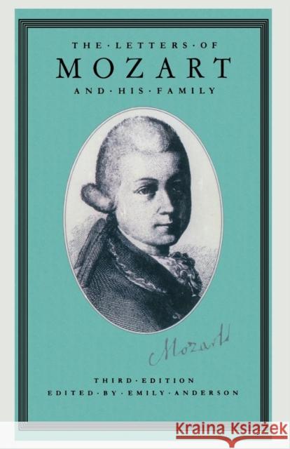 The Letters of Mozart and His Family Mozart, Wolfgang Amadeus 9780333485453 PALGRAVE MACMILLAN - książka