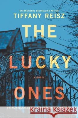 The Lucky Ones Tiffany Reisz 9780778331162 Mira Books - książka