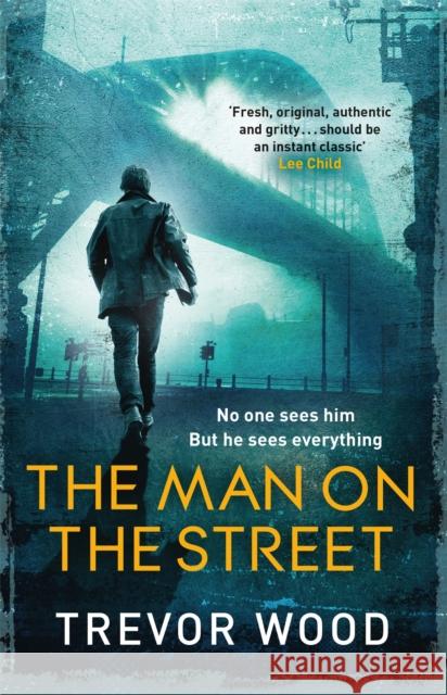 The Man on the Street Trevor Wood 9781787478374 Quercus Publishing - książka