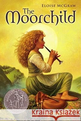 The Moorchild Eloise McGraw 9781416927686 Aladdin Paperbacks - książka