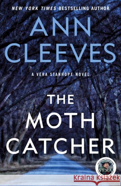 The Moth Catcher: A Vera Stanhope Mystery Ann Cleeves 9781250144690 Minotaur Books - książka