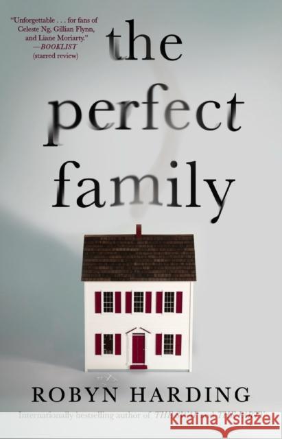 The Perfect Family Robyn Harding 9781982169398 Gallery Books - książka