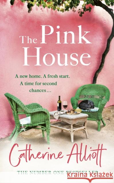 The Pink House: The heartwarming new novel and perfect summer escape from the Sunday Times bestselling author Catherine Alliott 9780241525043 Penguin Books Ltd - książka