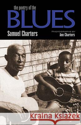 The Poetry of the Blues Samuel Charters Ann Charters 9780486832951 Dover Publications - książka