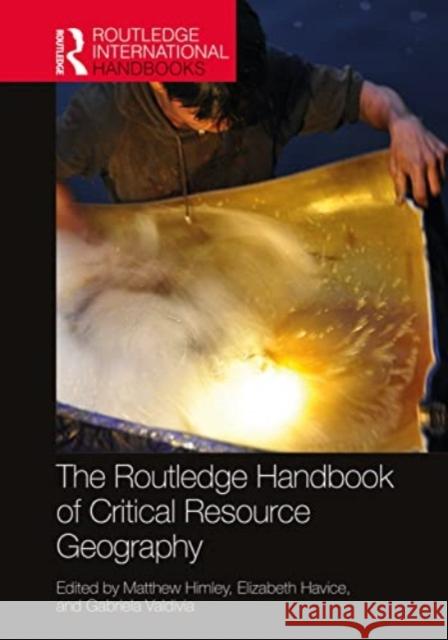 The Routledge Handbook of Critical Resource Geography  9781032023113 Taylor & Francis Ltd - książka