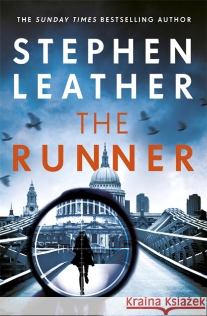 The Runner Stephen Leather 9781529345162 Hodder & Stoughton - książka